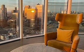Luxury Modern 2 Bed Flat With Balcony And City View - Canary Wharf City Center