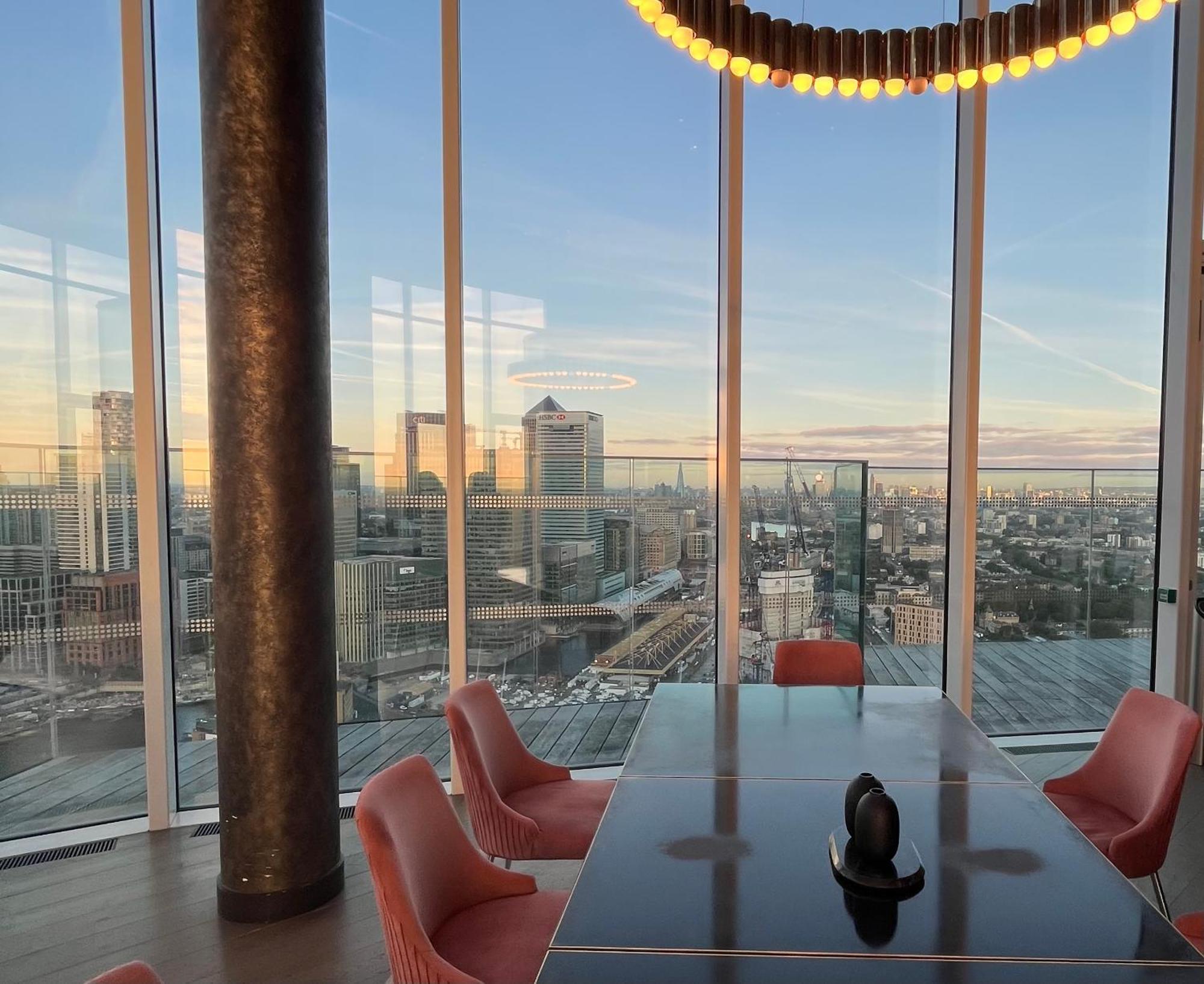 Luxury Modern 2 Bed Flat With Balcony And City View - Canary Wharf City Center London Exterior photo